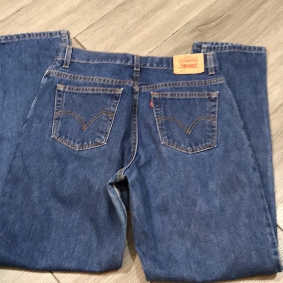 Levi’s 550 Medium Wash Classic Relaxed Tapered Jeans size 12Long - Picture 4 of 10